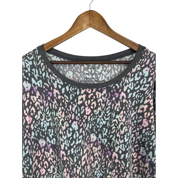Torrid Boxy Signature Jersey Relaxed Fit Short Sleeve T-Shirt Size 4X - Picture 2 of 8
